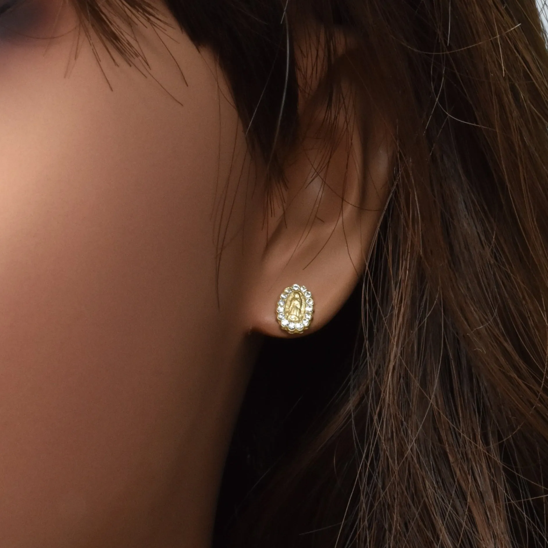 14E00296. - 14 Karat Yellow Gold Guadalupe CZ Screw Back Earring