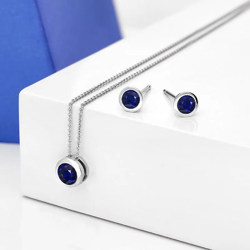 18ct White Gold 0.50ct Sapphire Solitaire Stud Earrings