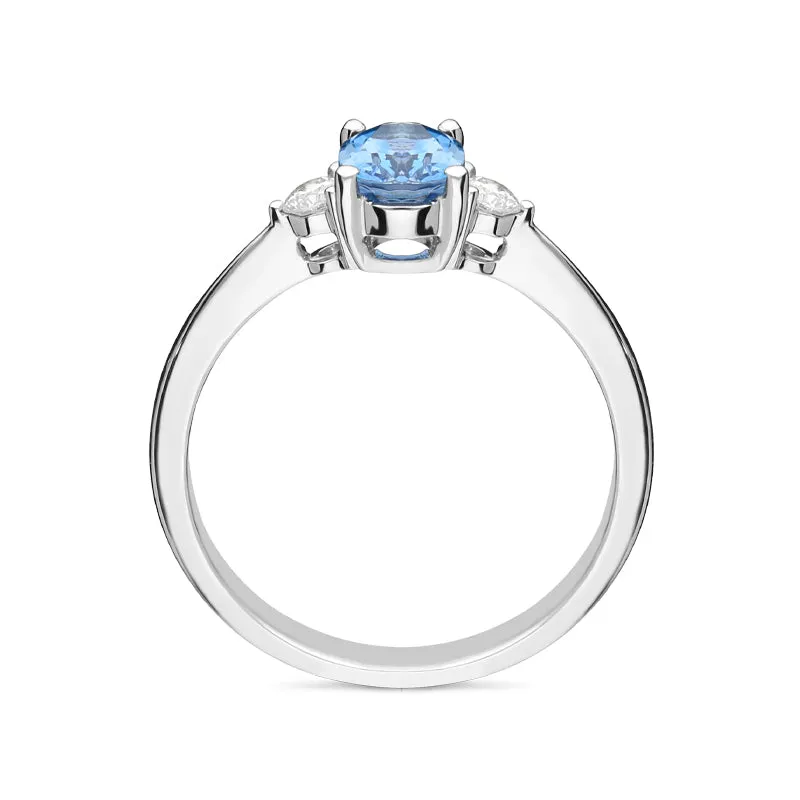 18ct White Gold 0.68ct Aquamarine Diamond Oval Trilogy Ring