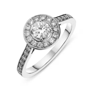 18ct White Gold 1.11ct Diamond Vintage Cluster Ring