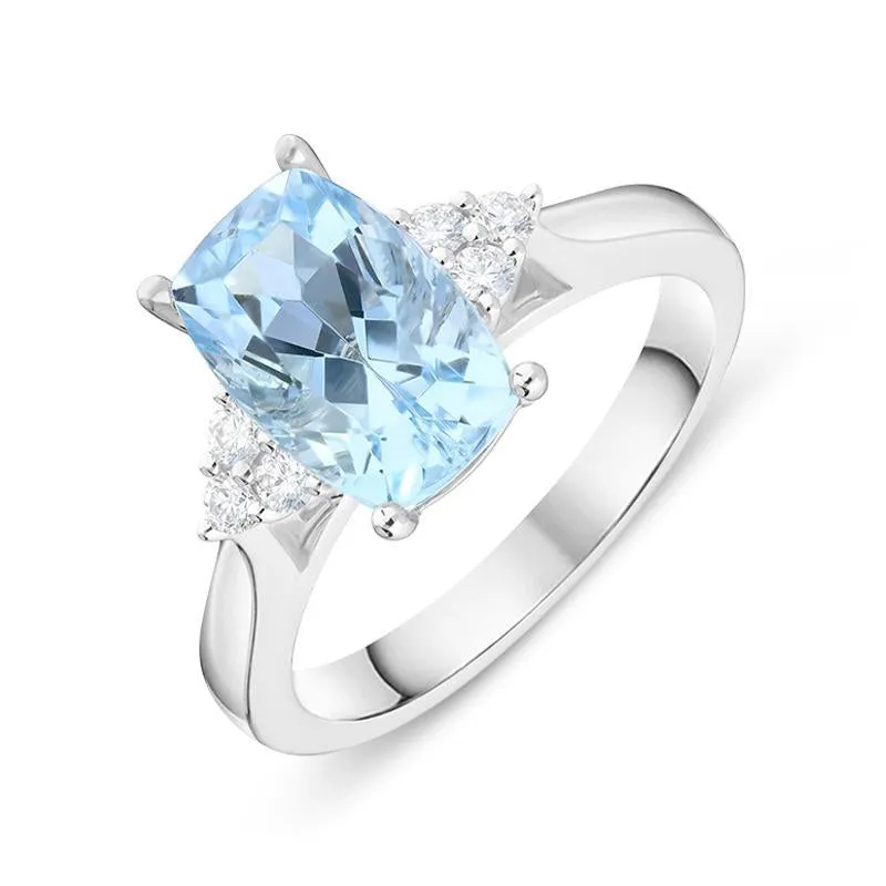18ct White Gold 2.62ct Aquamarine Diamond Oval Ring D