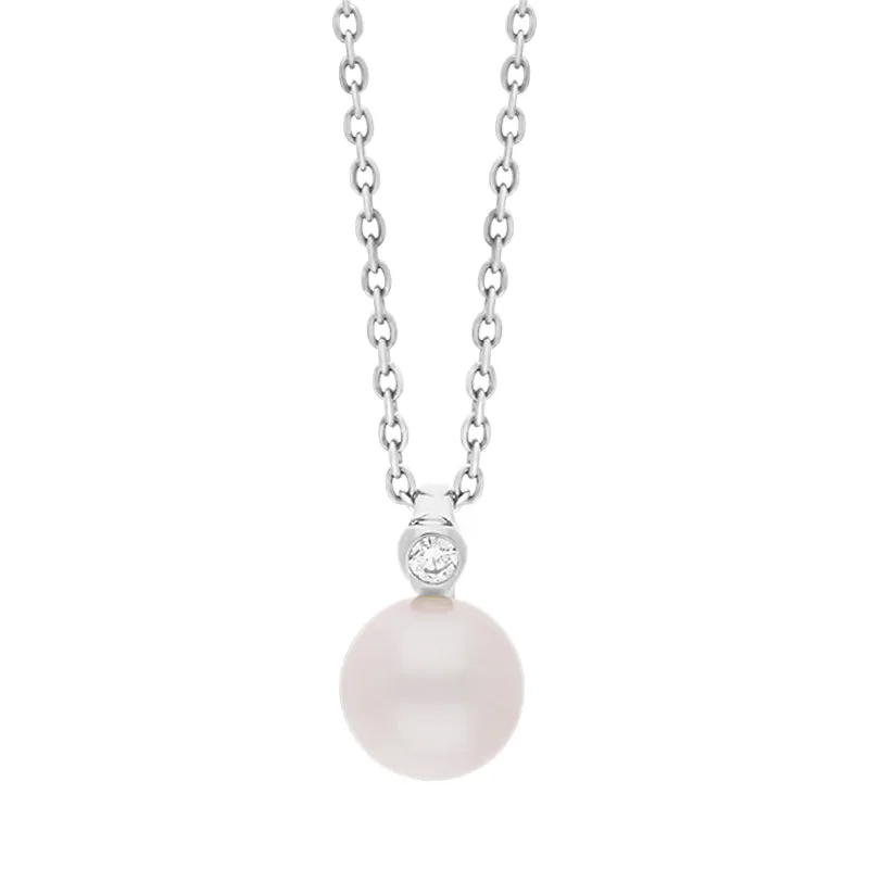 18ct White Gold Diamond Akoya Pearl Necklace