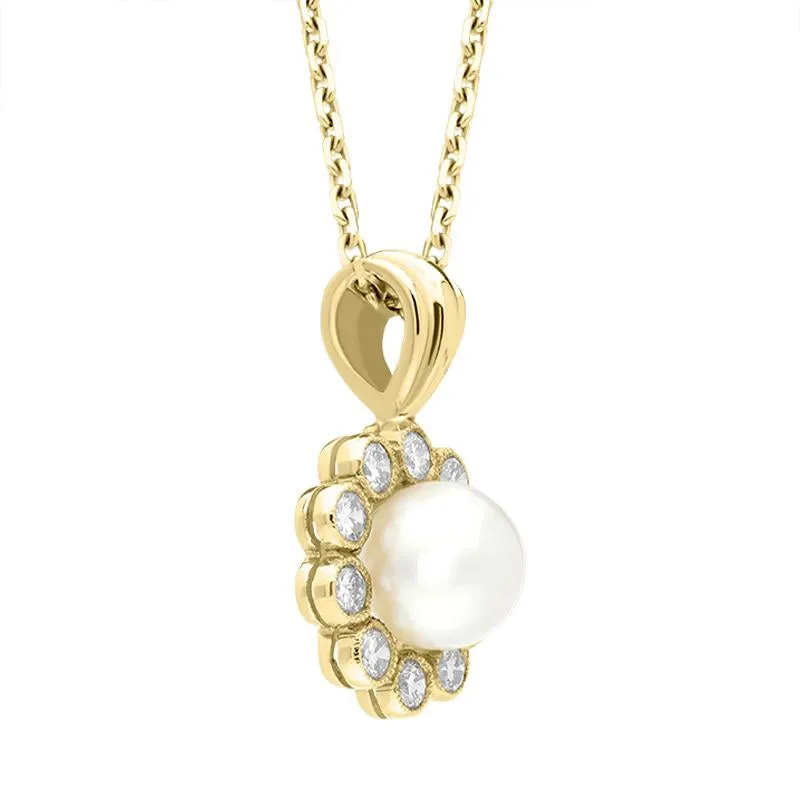 18ct Yellow Gold White Akoya Pearl Diamond Flower Necklace