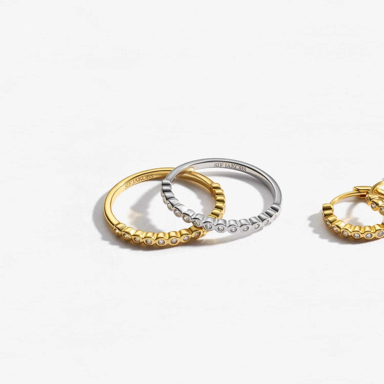 18K Gold Plated White Zirconia Sarzana Ring SJ-R2750-CZ-YG