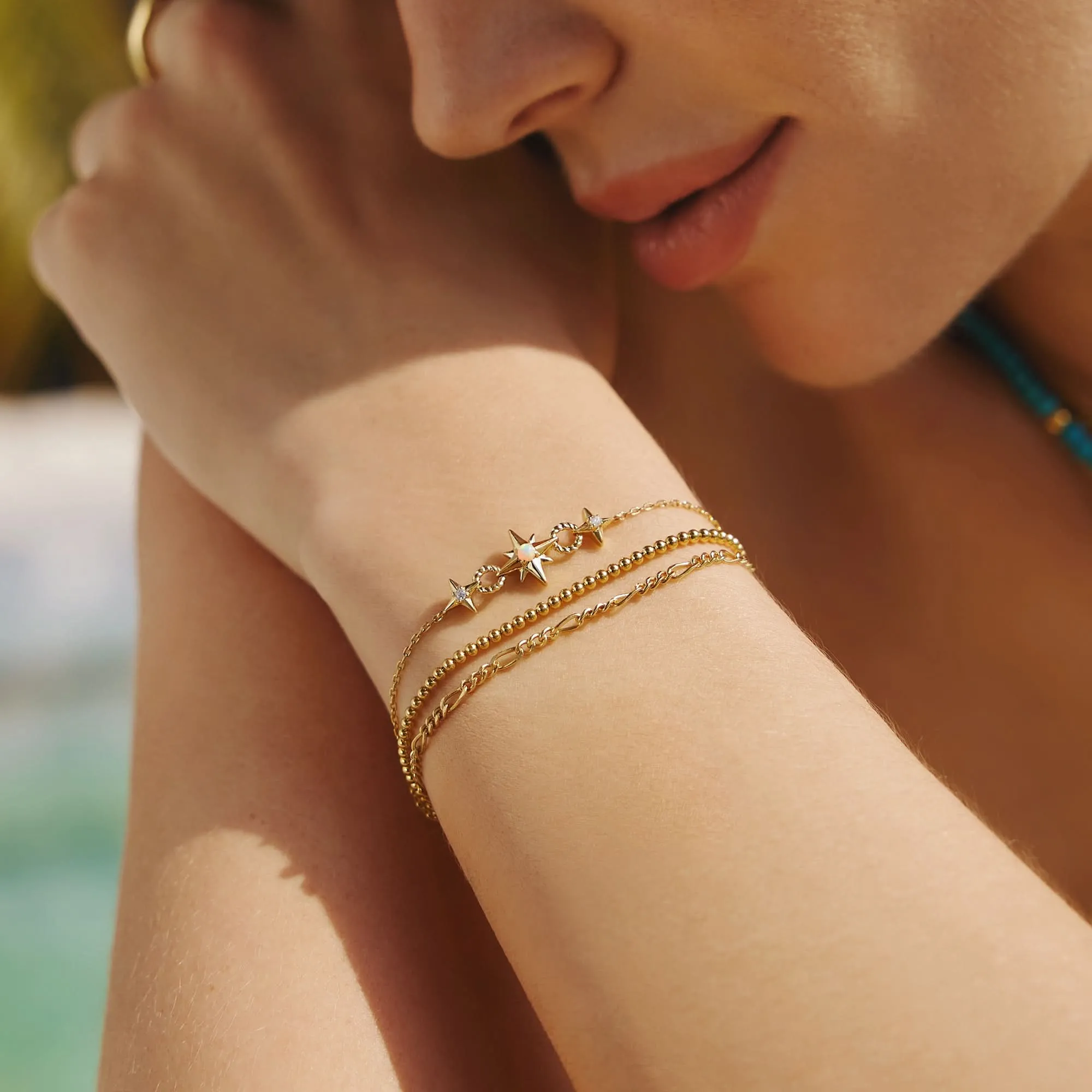 Gold Filia Curb Chain Bracelet B063-02G