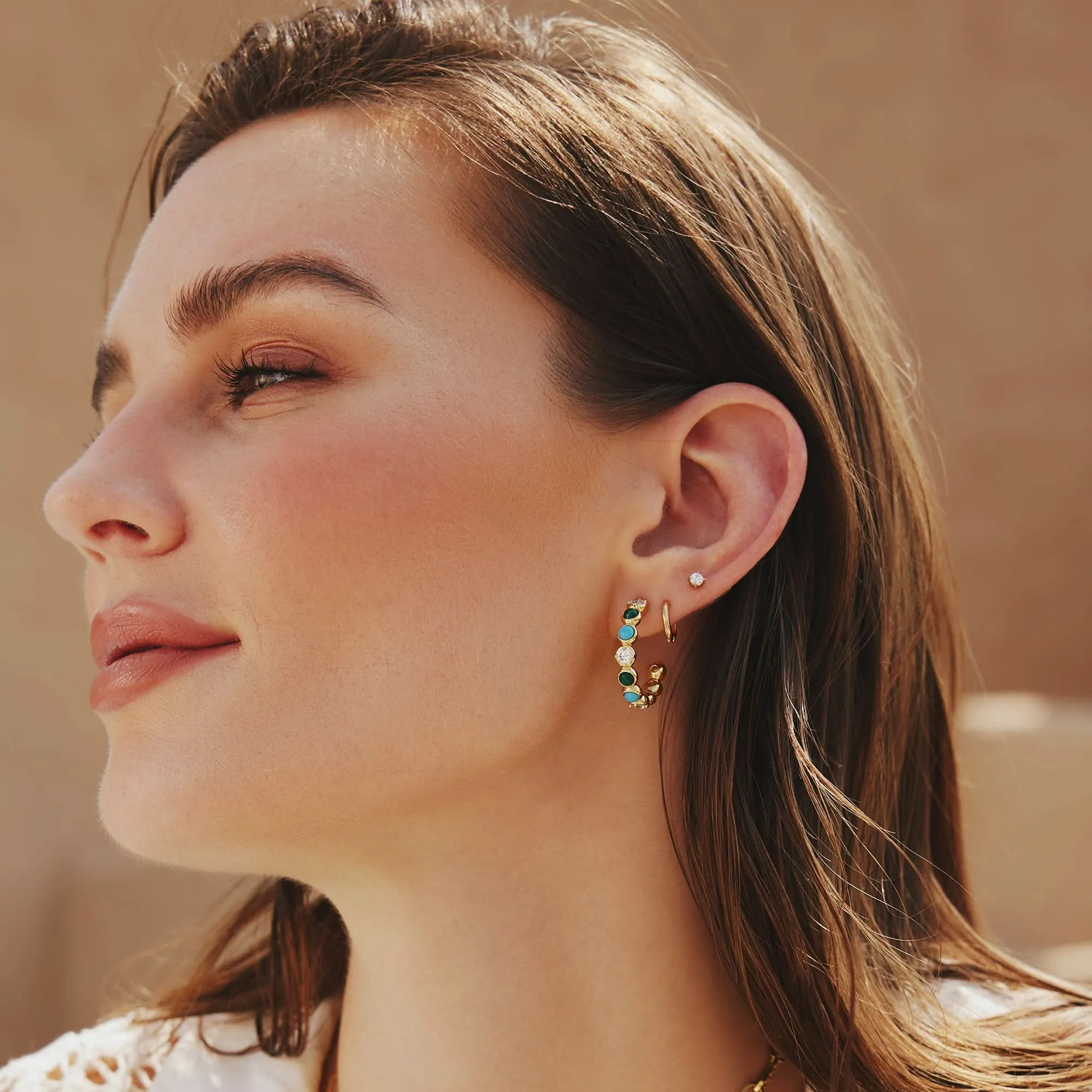 Gold Tube Small Huggie Hoop Earrings E062-01G