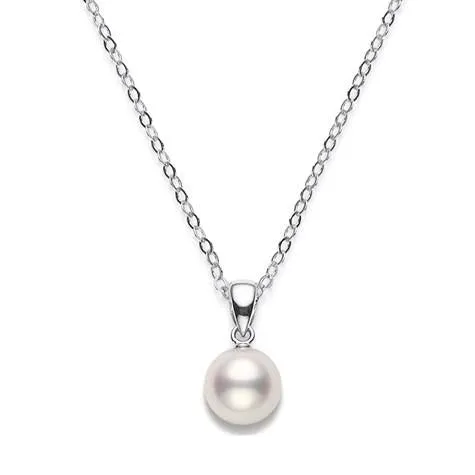 Mikimoto 18ct White Gold 7mm White AA Akoya Pearl Necklace