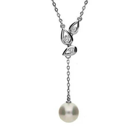 Mikimoto 18ct White Gold Diamond 8mm White Akoya Pearl Necklace
