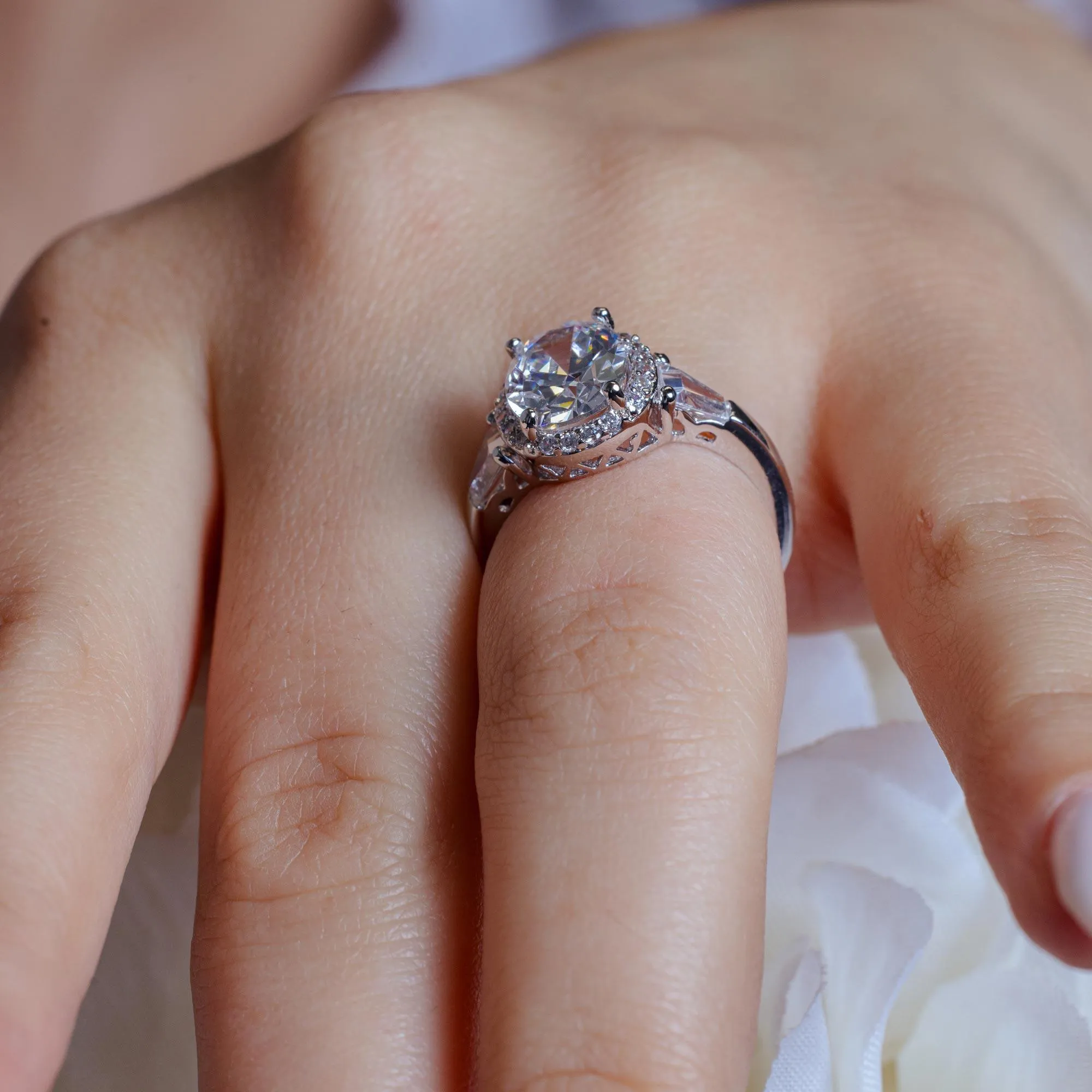 Silver 925 Rhodium Plated Clear Cluster CZ Round Bridal Ring - BGR00573