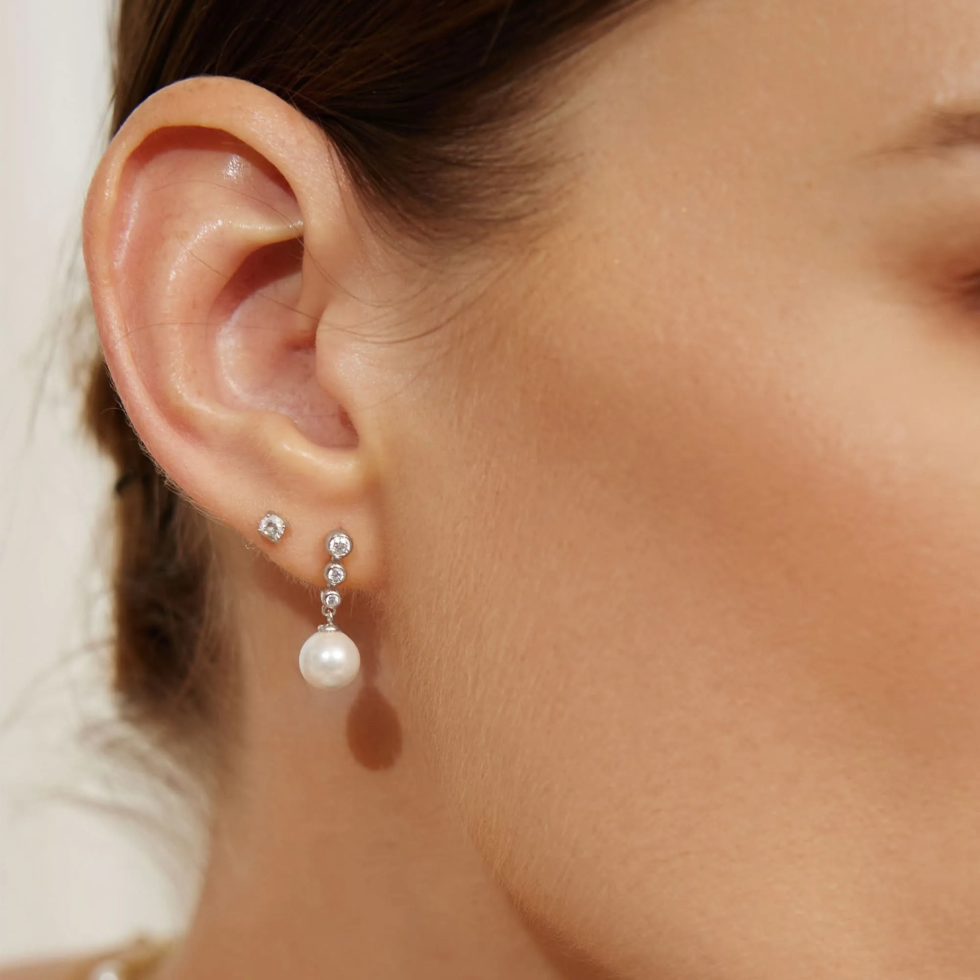 Silver Tennis Beaded Stone Pearl Drop Stud Earrings E065-03H